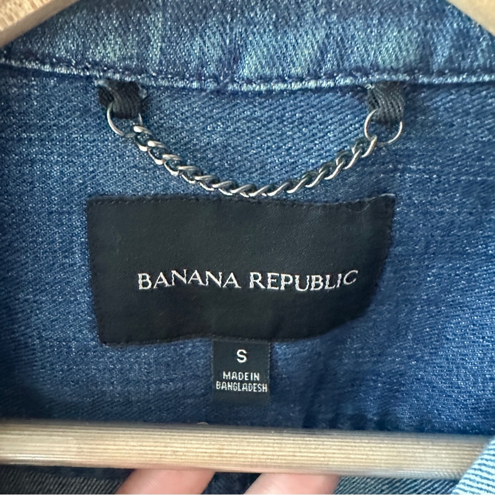 Banana Republic Indigo Denim Jacket - Picture 2 of 8